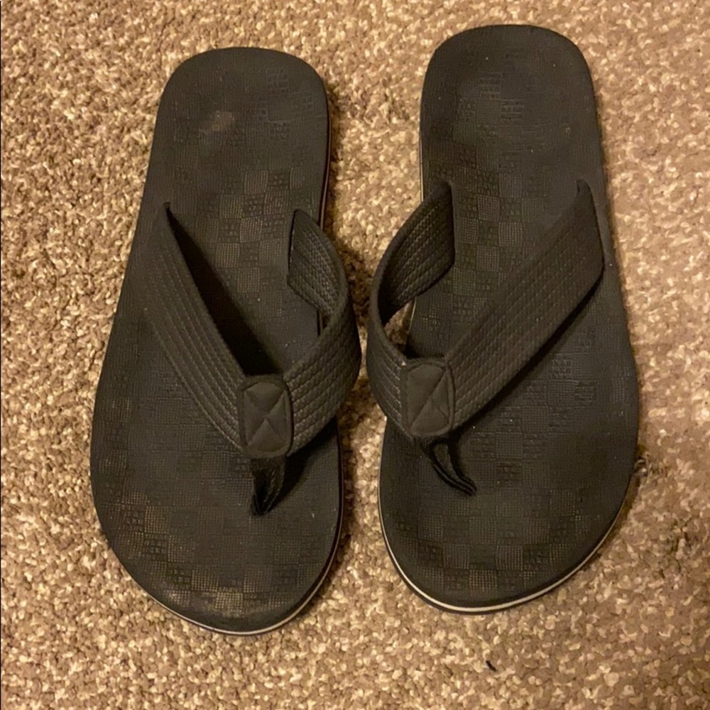 Black FlipFlops